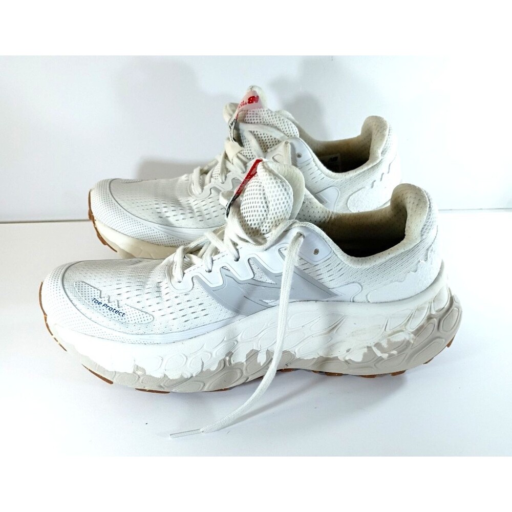 New Balance Fresh Foam X More Trail v3 MTMORNWT Men's 8.5 D White Gray Gum